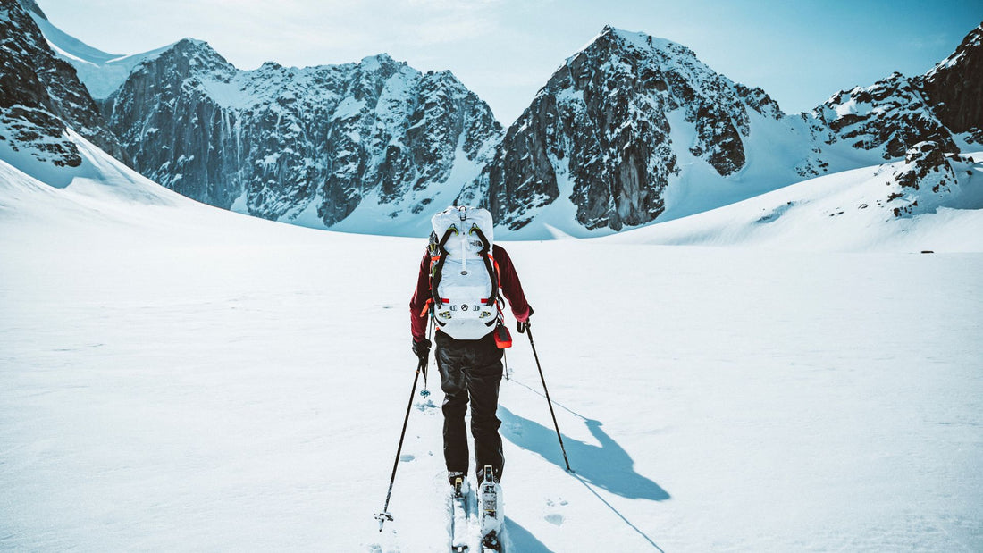 How to Pack a Ski Touring Bag: Essential Gear and Tips for a Successful Adventure