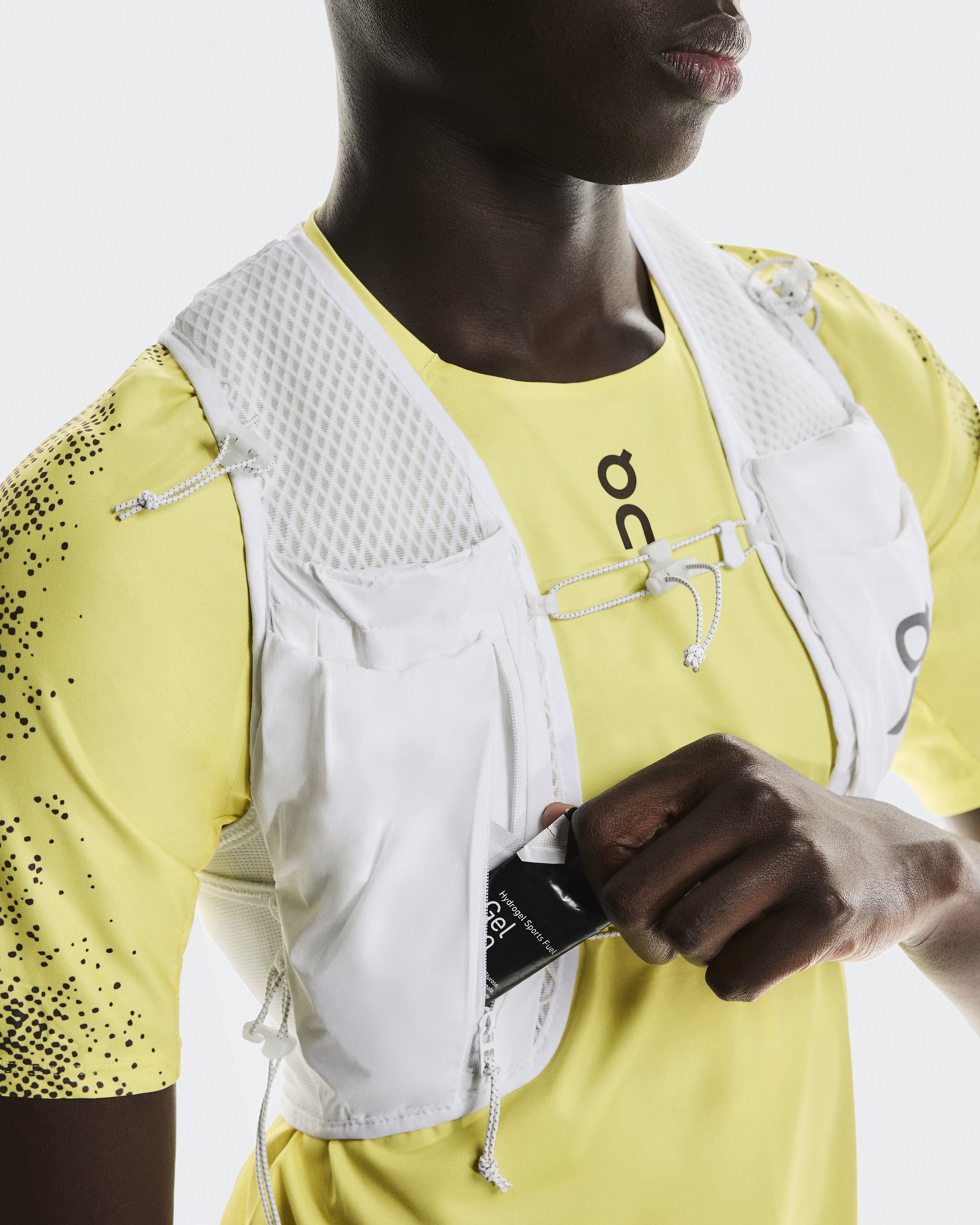 On Running Ultra Vest Pro