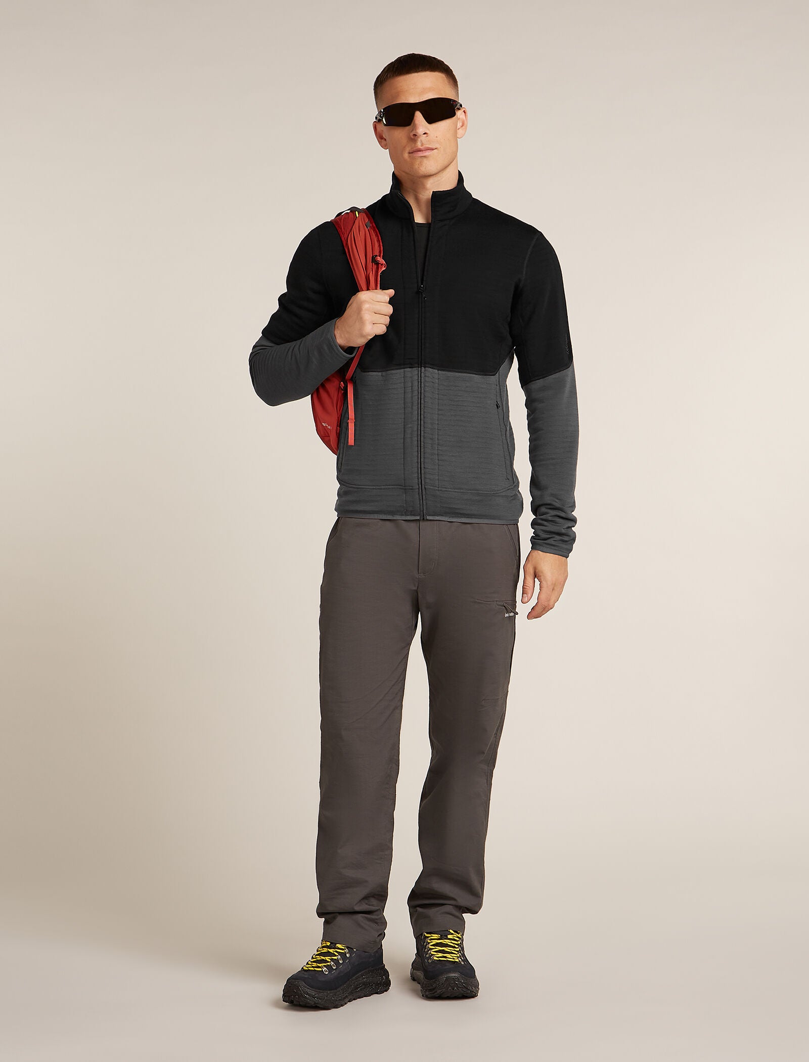 Icebreaker Mens Merino 400 RealFleece Descender LS Zip Medium Black Obsidian Cb