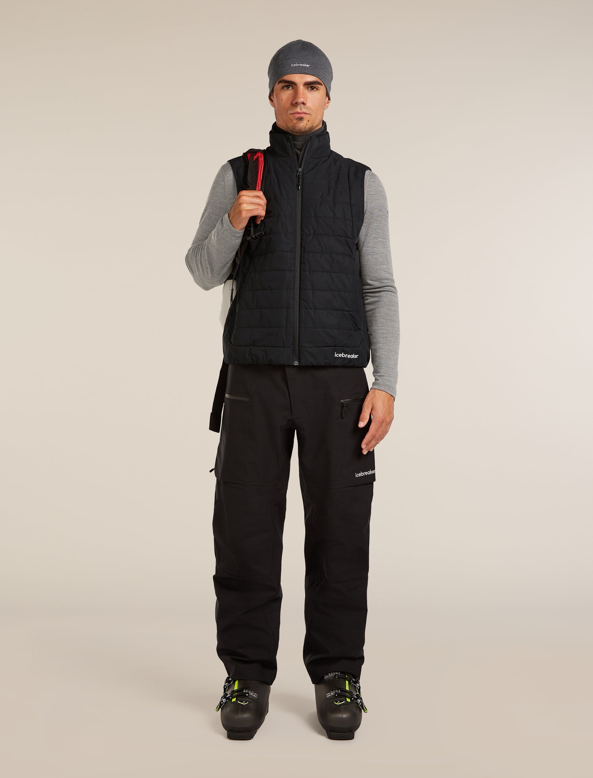Icebreaker Mens 1360 MerinoLoft Vest Medium Black
