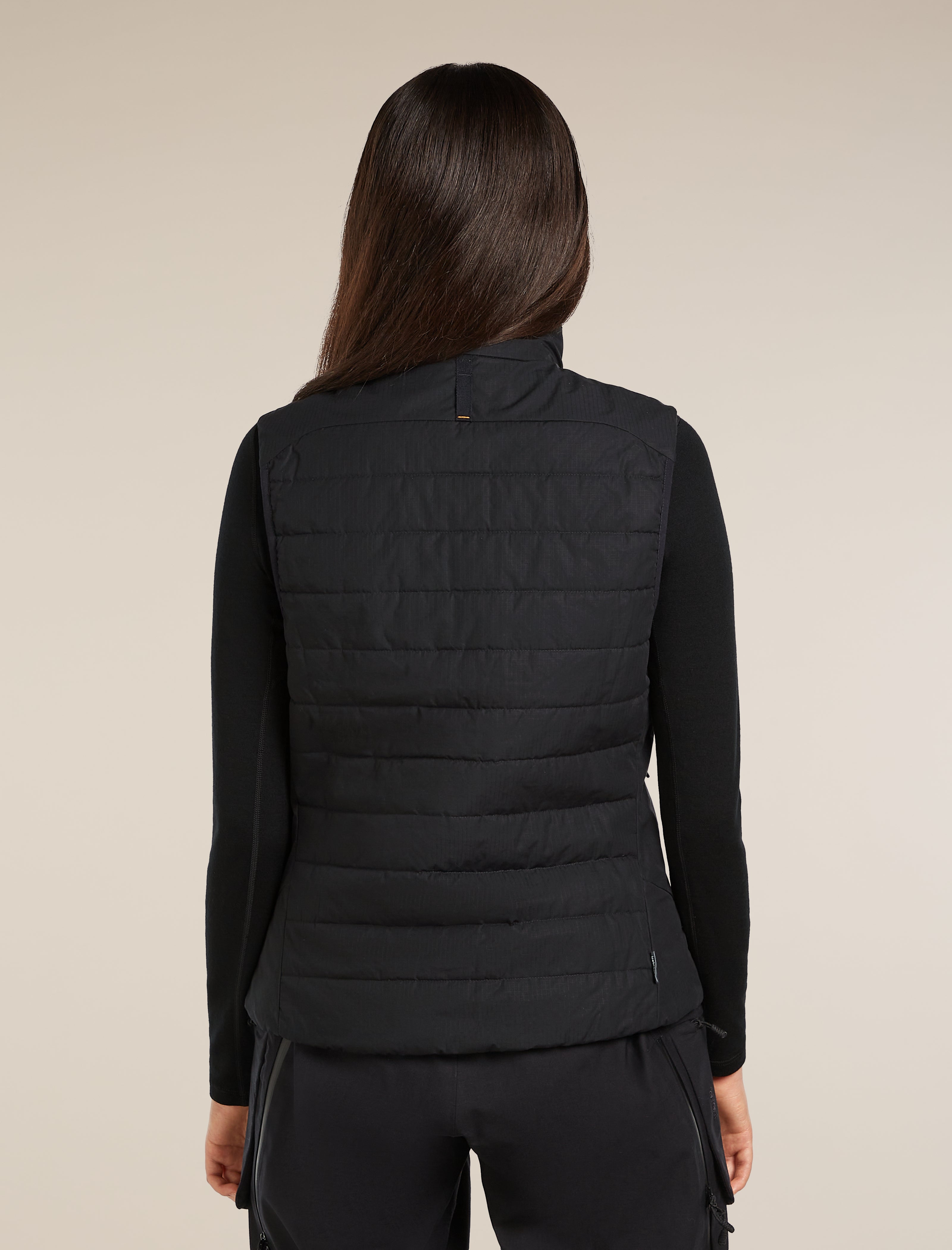 Icebreaker Womens 1360 MerinoLoft Vest Large Black