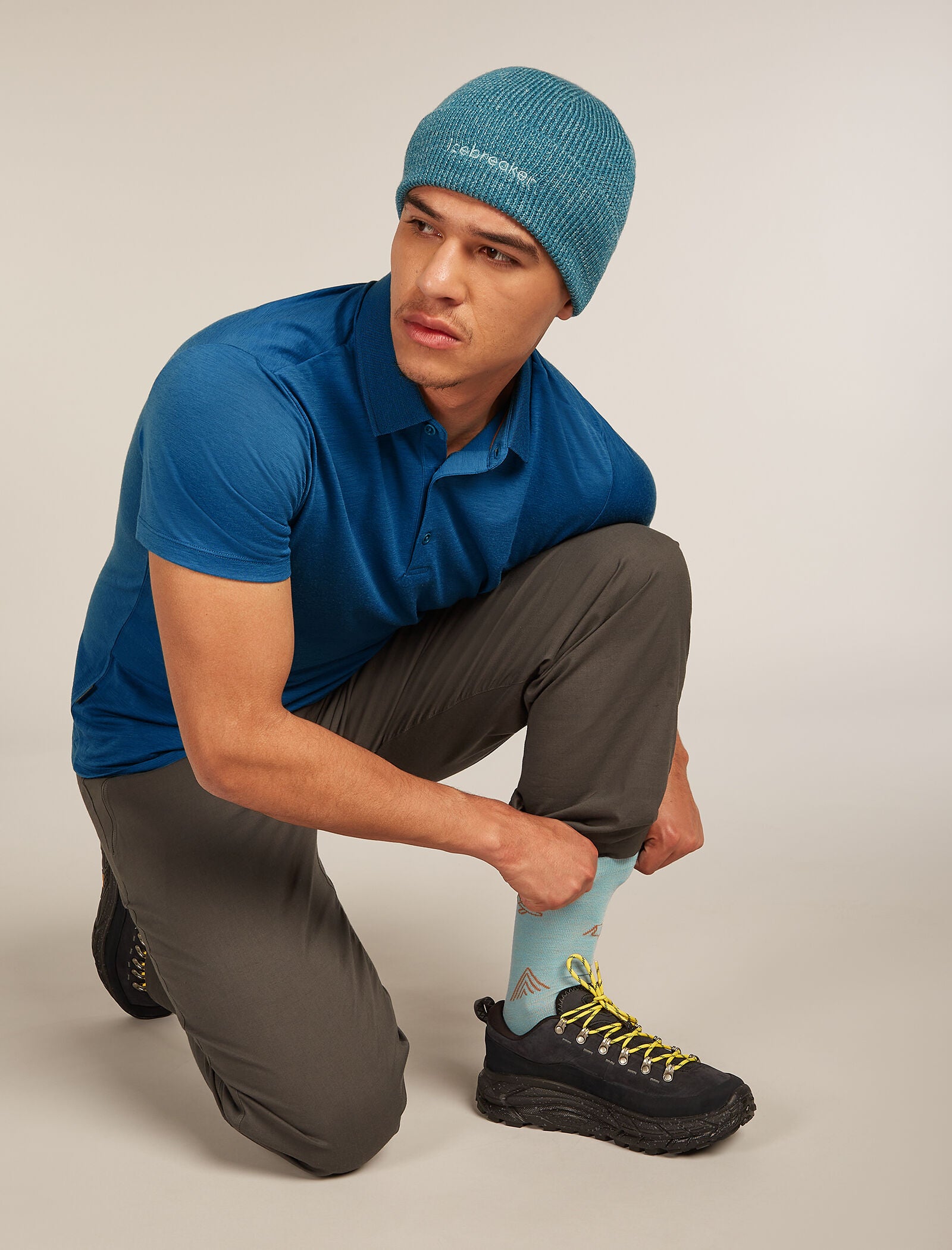 Icebreaker Mens Merino Lifestyle Ultralight Crew Camp Essentials