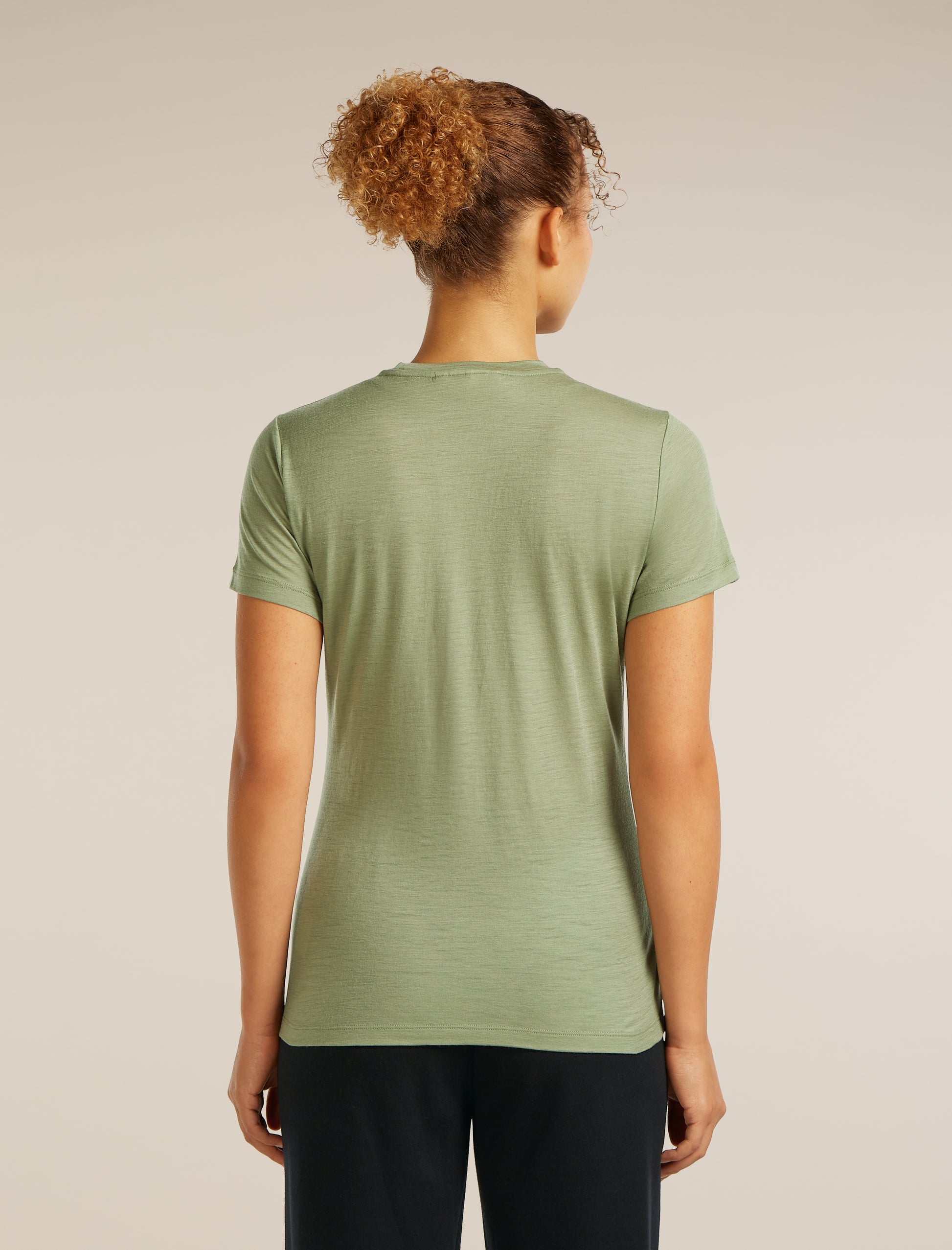 Icebreaker Womens Merino 150 Tech Lite SS Tee Sparkling Stars Small LICHEN