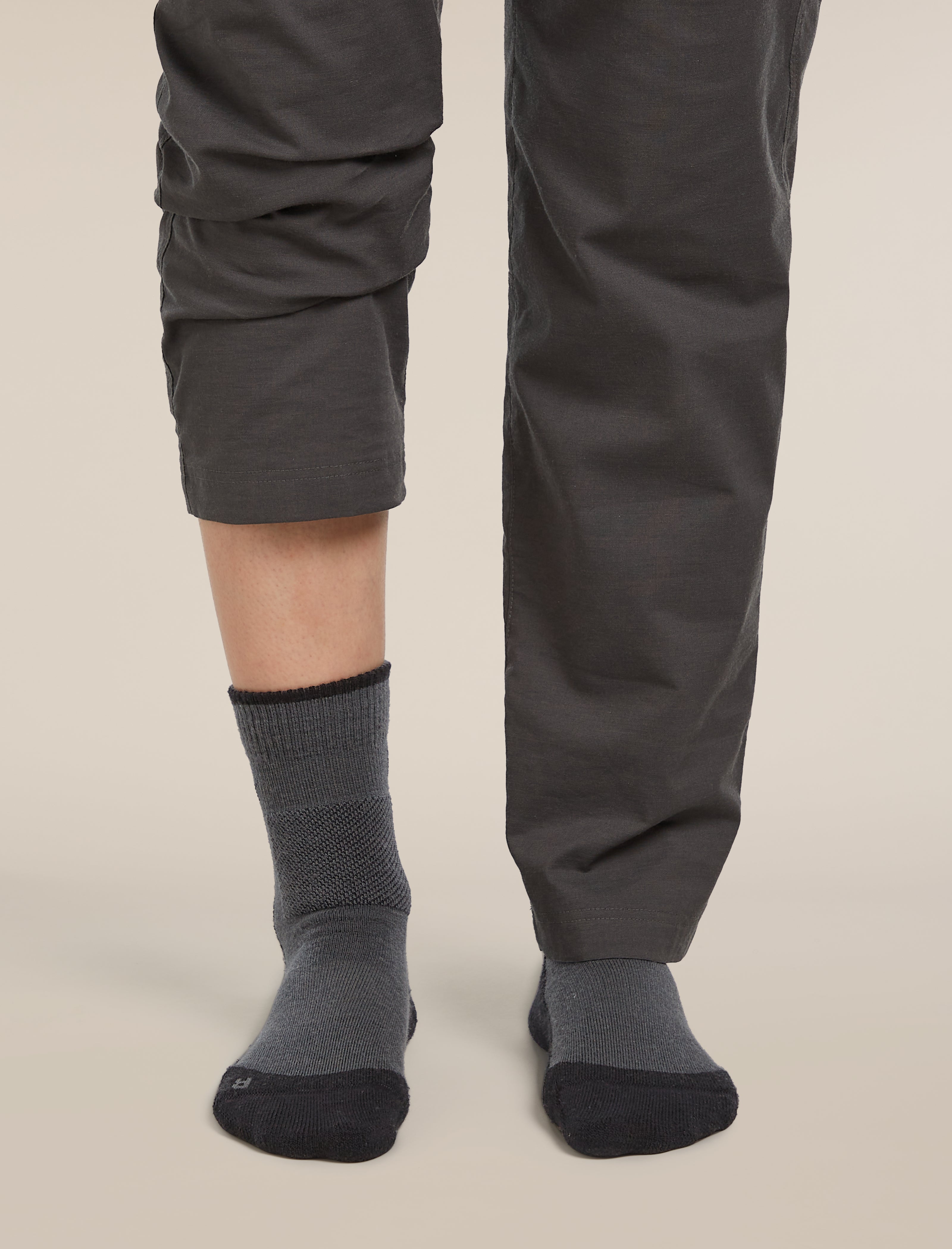 Icebreaker Womens Merino Hike+ Medium Crew Socks