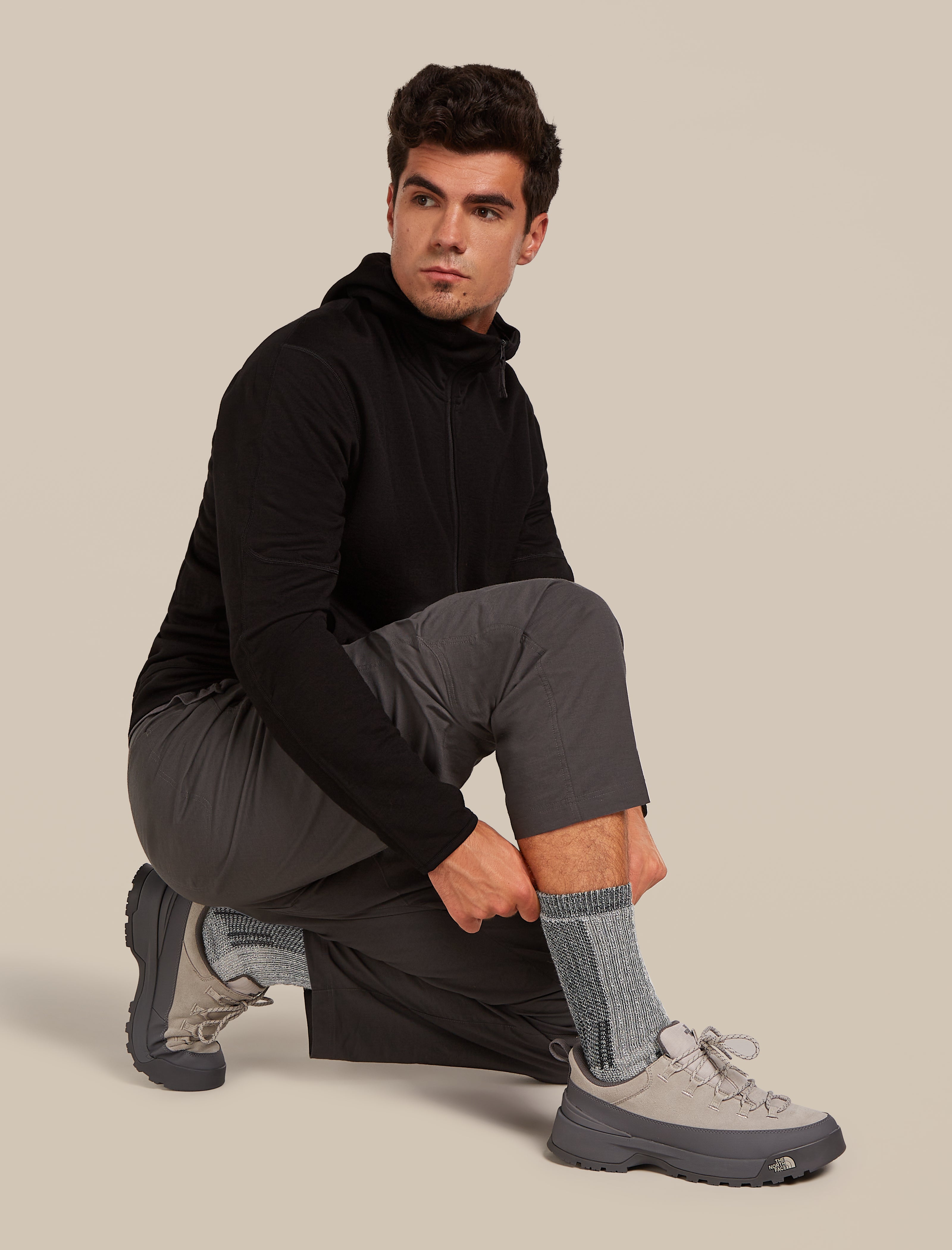 Icebreaker Mens Merino Hike+ Mountaineer Mid Calf