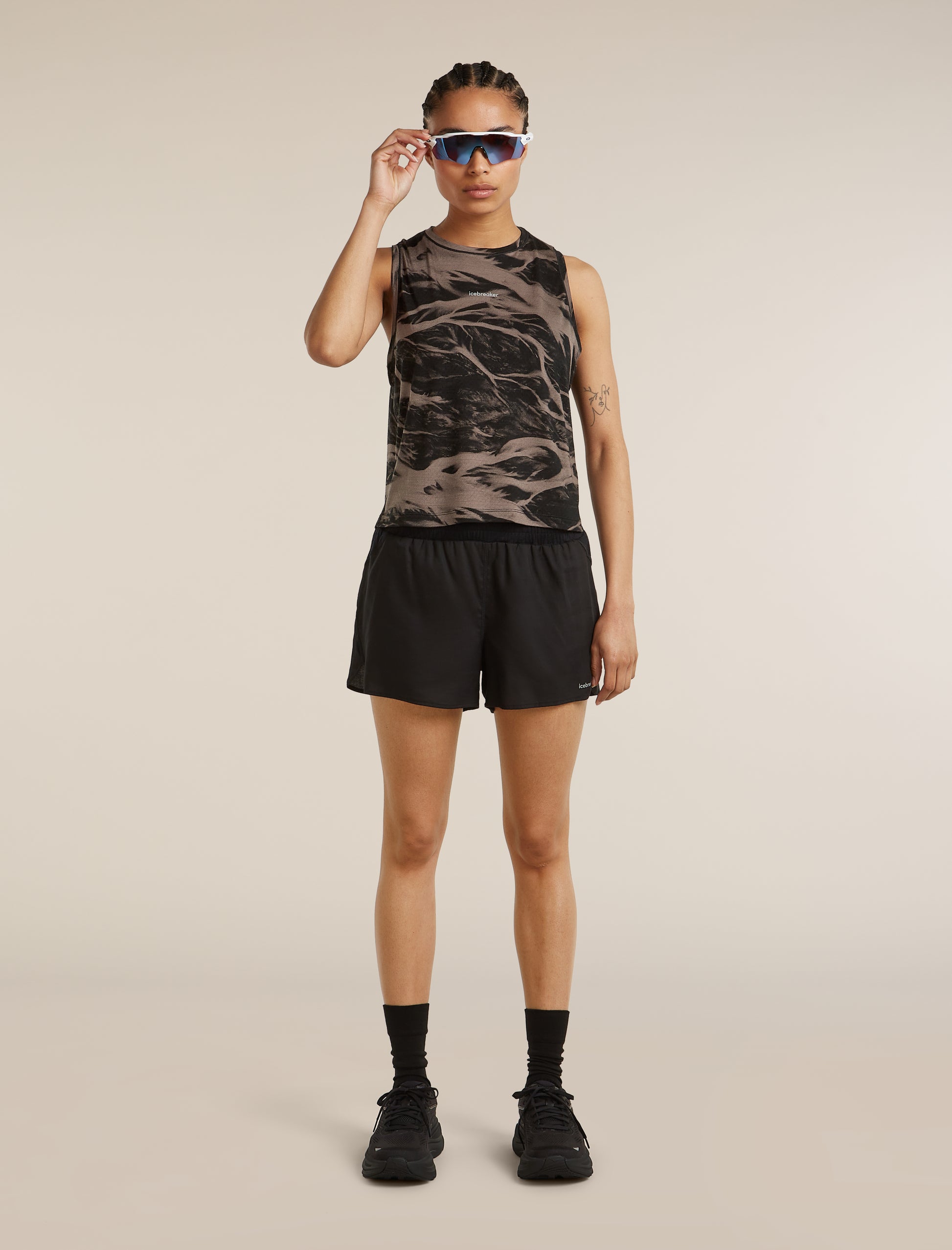 Icebreaker Womens Merino Blend 125 Cool-Lite Speed Tank Motion AOP Small Porcini Black Aop