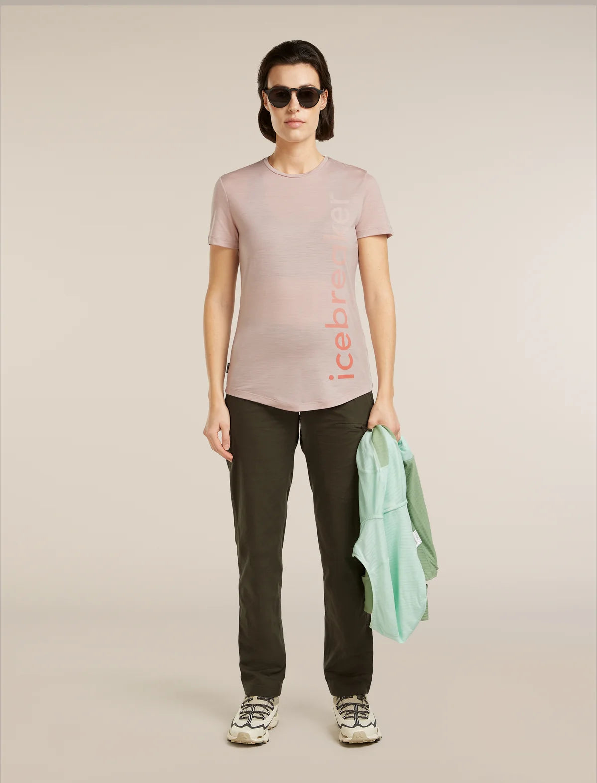 Icebreaker Womens Merino Blend 125 Cool-Lite Sphere SS Tee IB Vertical