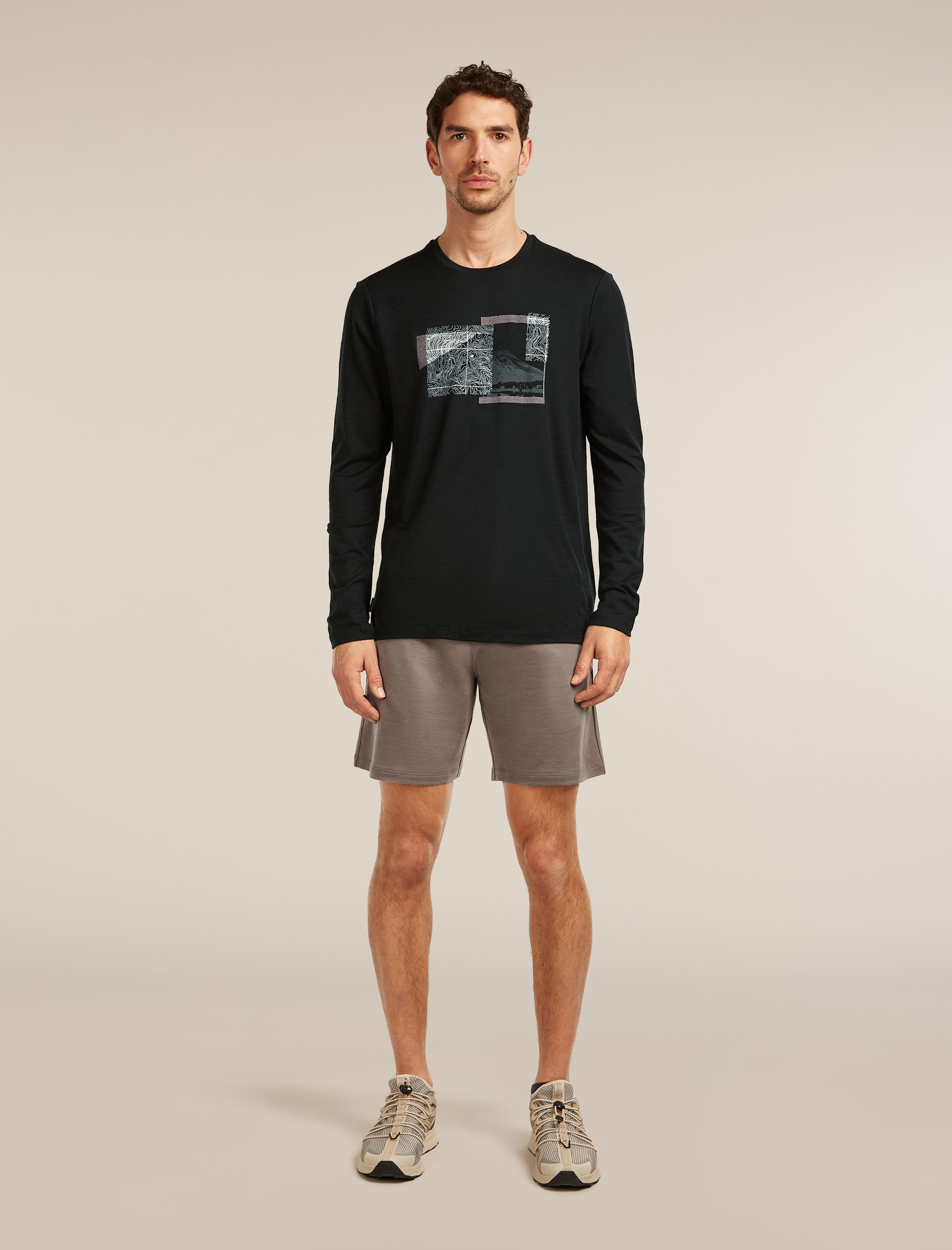 Icebreaker Mens Merino 150 Tech Lite LS Tee Peak Balance Medium Black