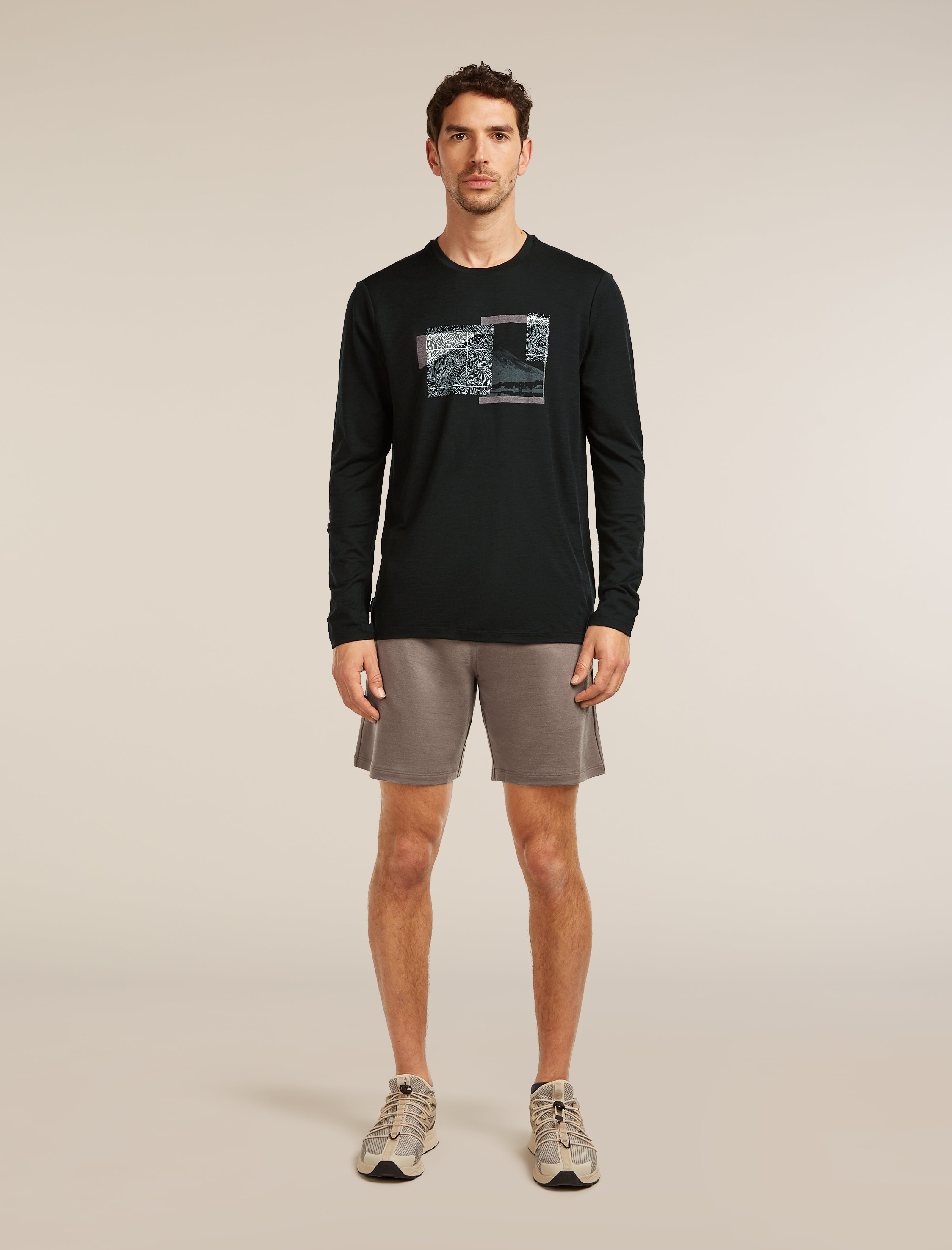 Icebreaker Mens Merino 150 Tech Lite LS Tee Peak Balance Medium Black