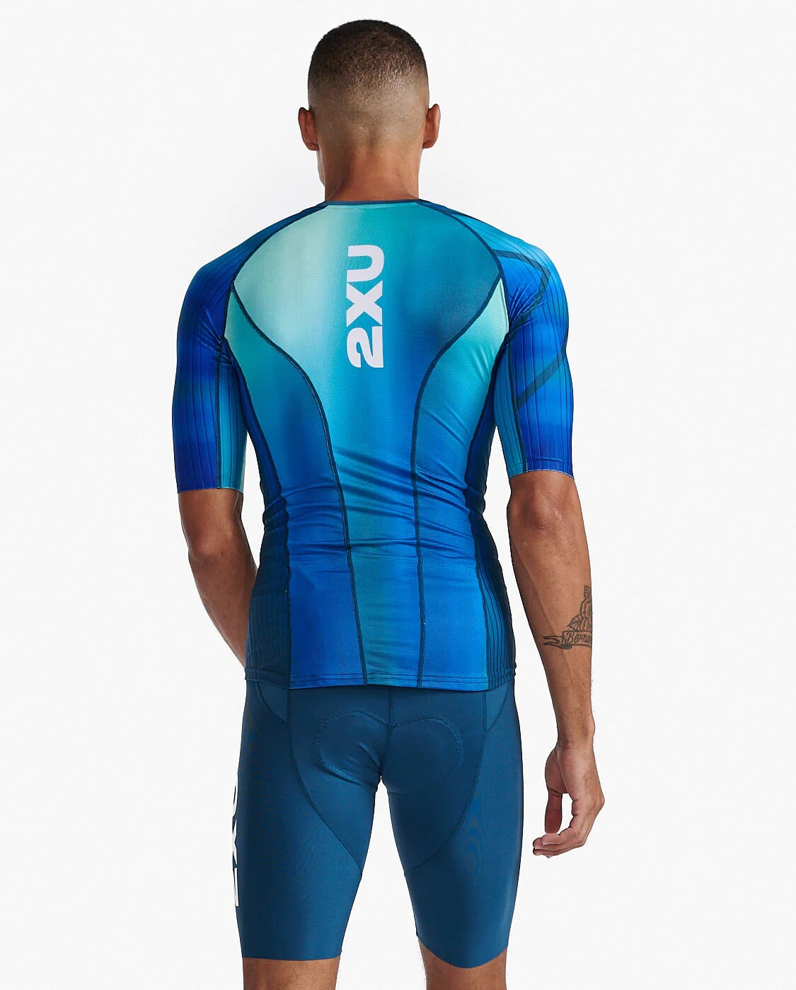 2XU AERO TRI SLEEVED TOP