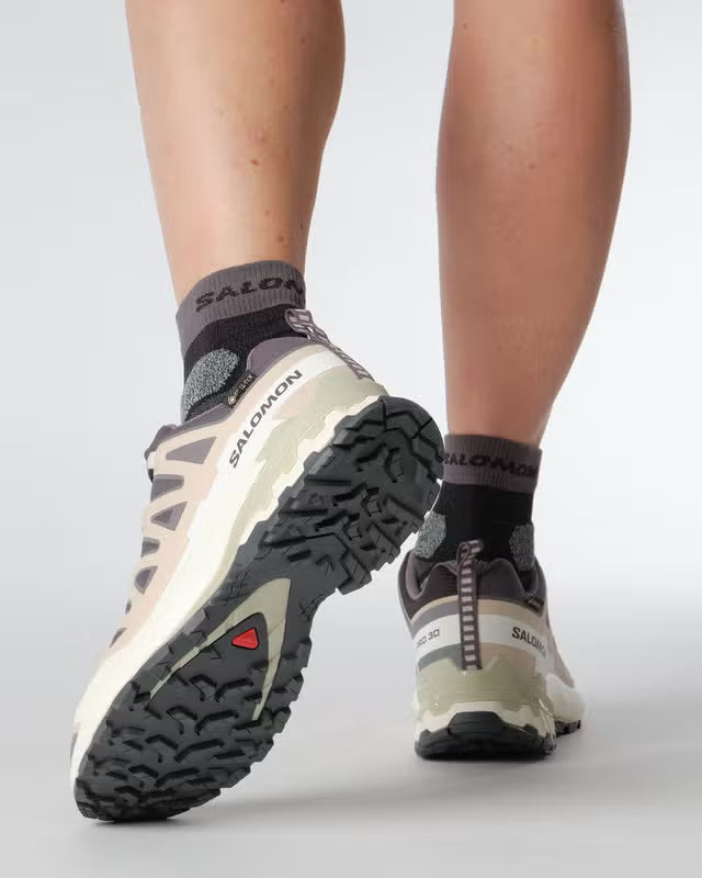 Salomon Womens XA Pro 3D V9 Gore-Tex Shoes