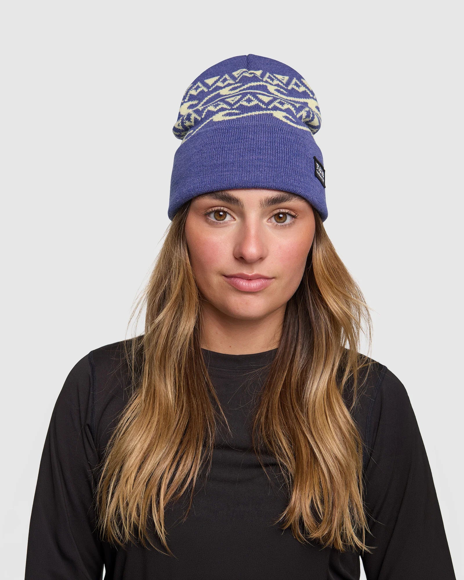 Rojo Womens Mountains & Oceans Beanie