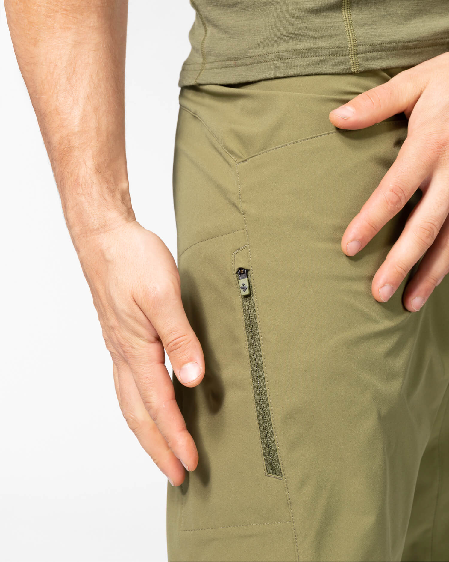 Sweet Protection Mens Hunter Slashed Shorts