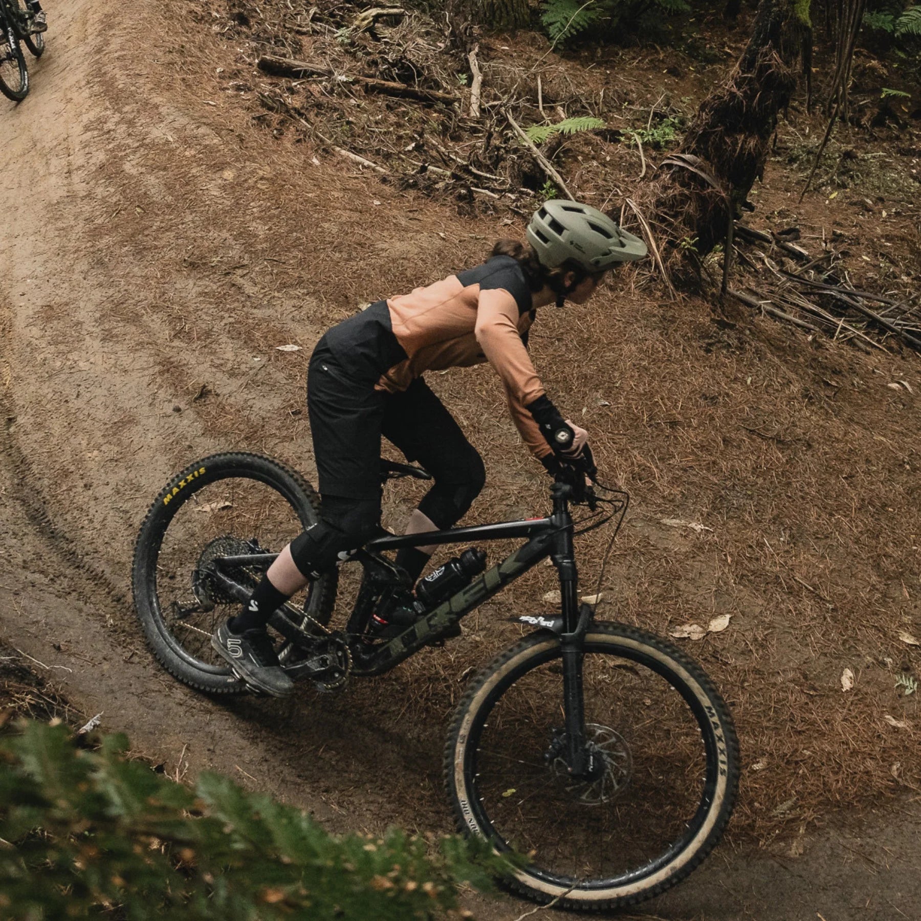 Sweet Protection Womens Hunter Slashed Shorts