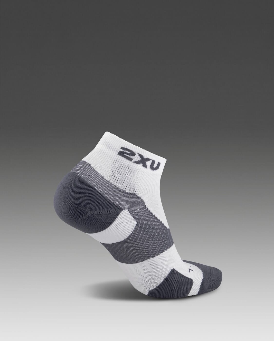 2XU Vectr Light Cushion No Show 1/4 Crew