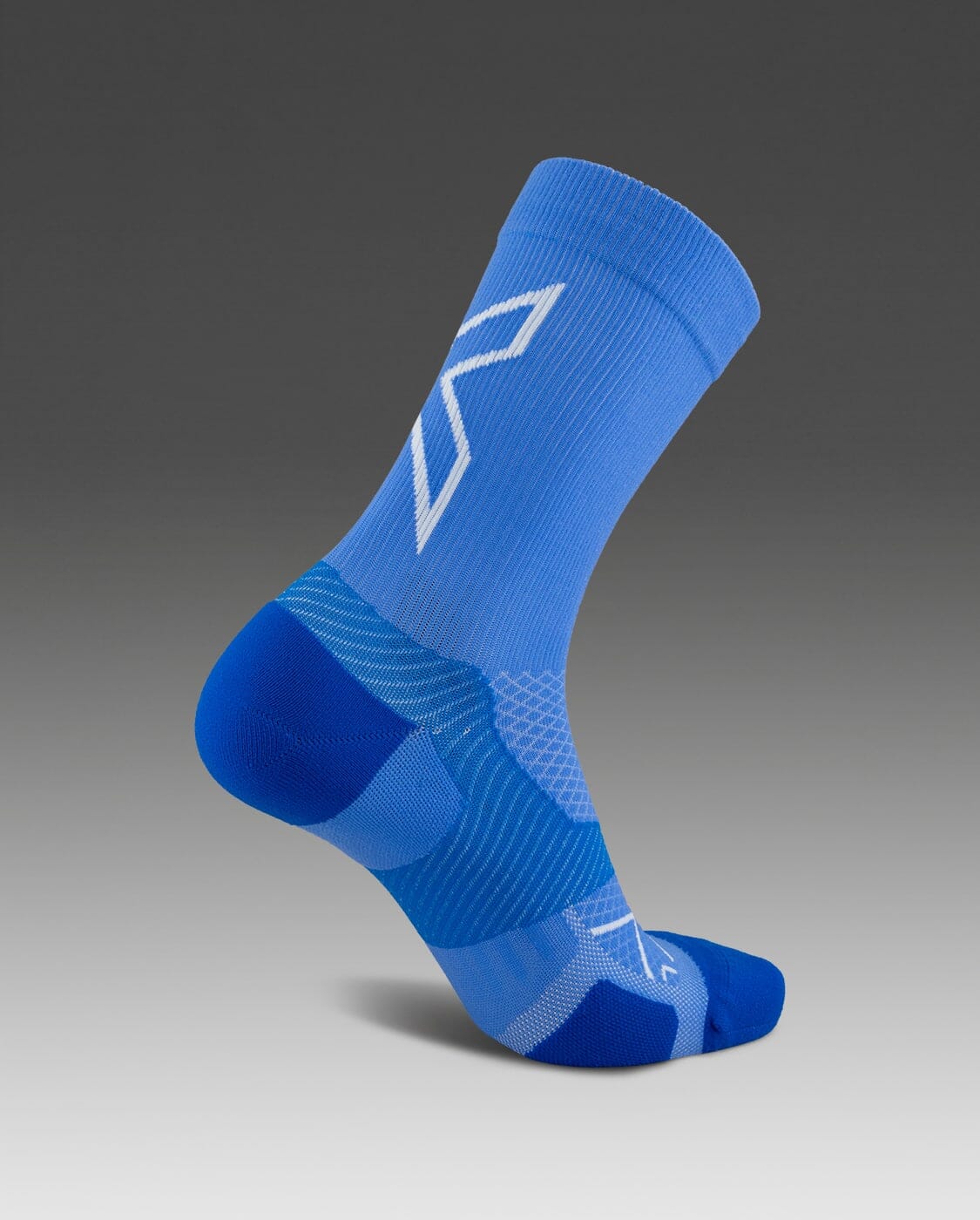 2XU Vectr Light Cushion Crew Socks