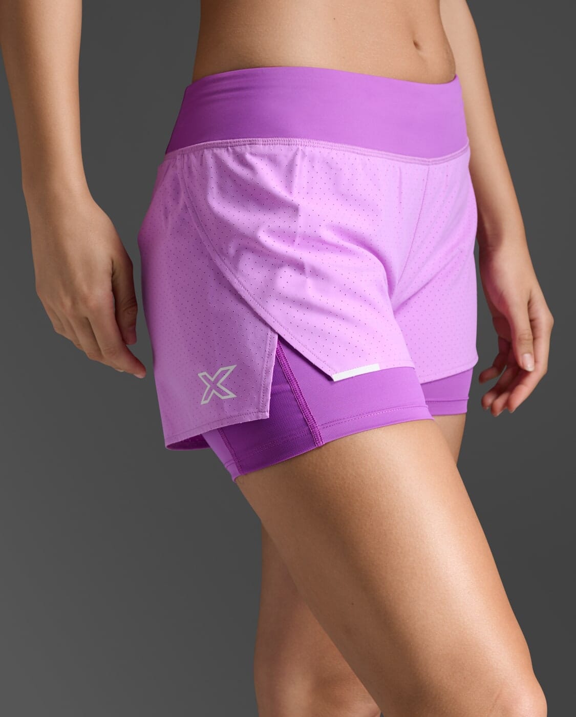 2XU Aero 2 in 1 4 inch shorts