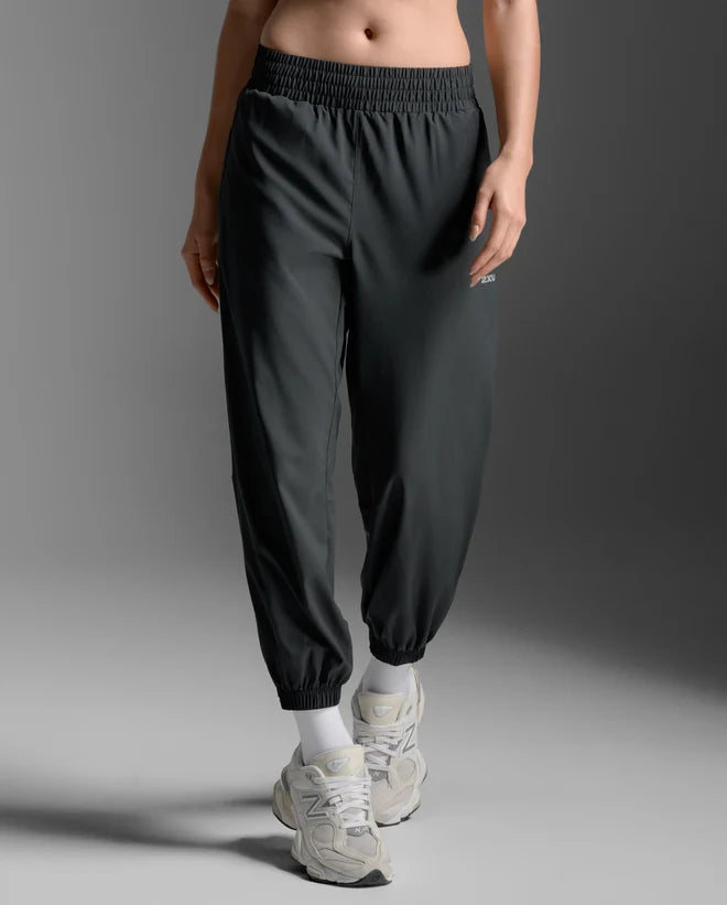 2XU Womens Aero Hi-Rise Woven Jogger