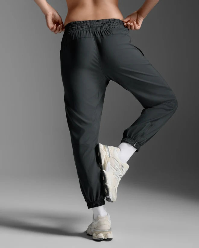 2XU Womens Aero Hi-Rise Woven Jogger