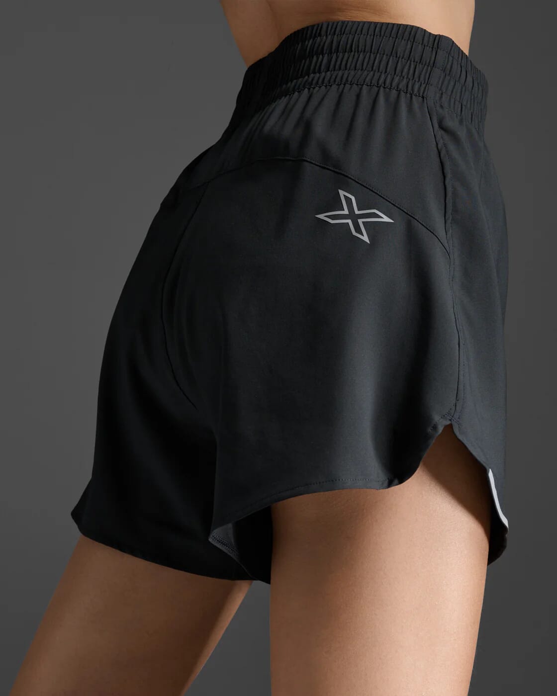 2XU Aero Hi-Rise 4 Inch Short