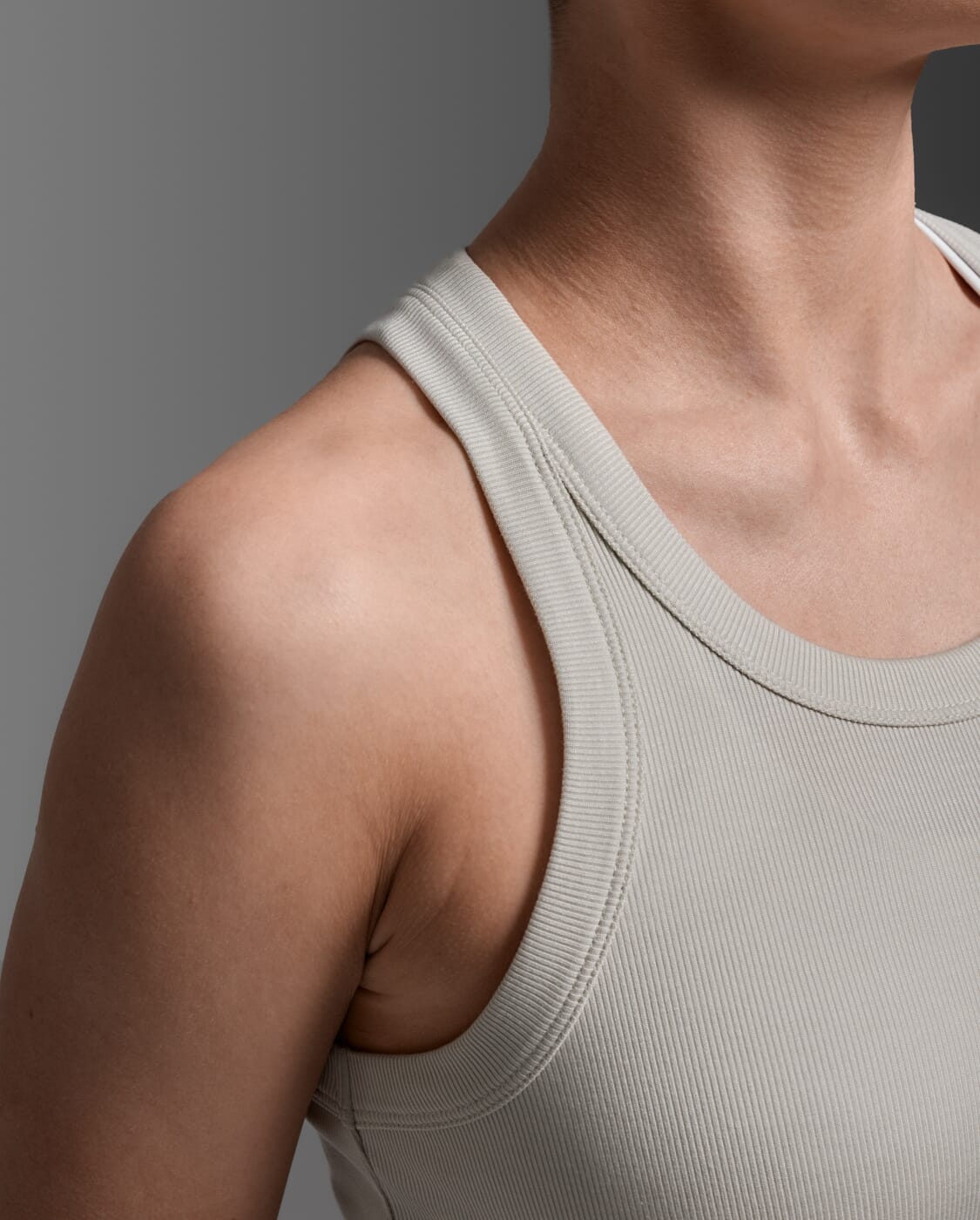 2XU Womens Fluid Ribbed Tank