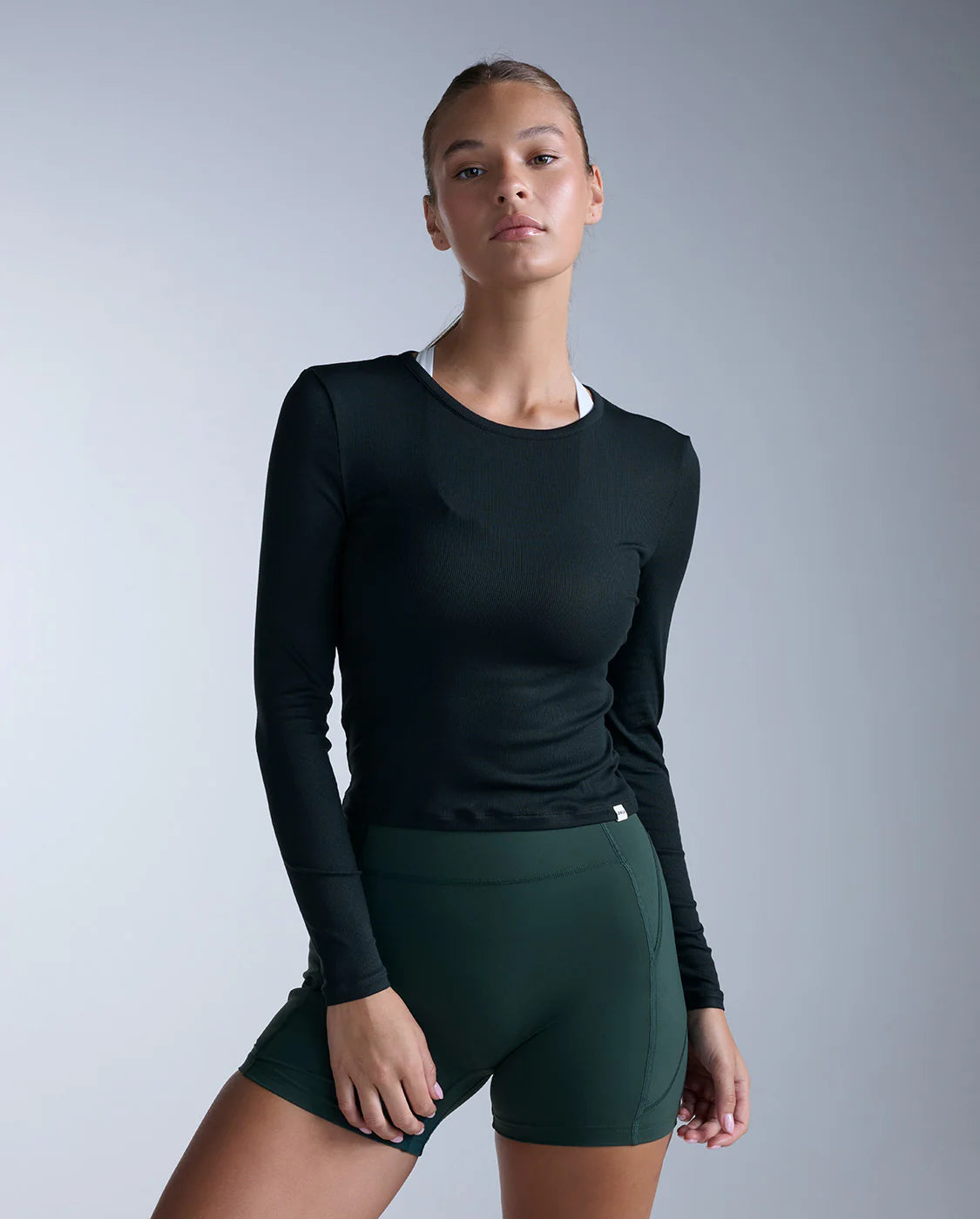 2XU Womens Fluid Modal Rib Long Sleeve Black White