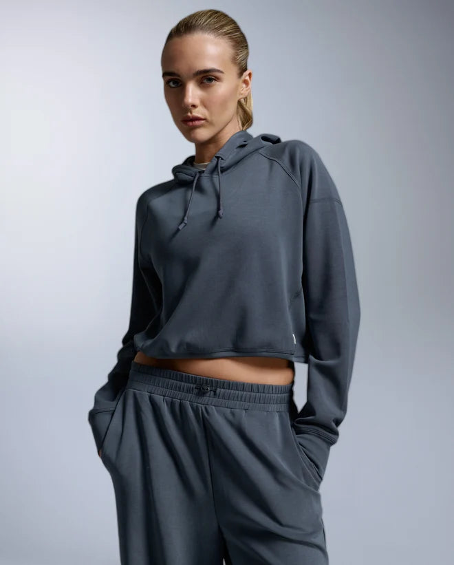 2XU Womens Wonderluxe Sand Washed Hoodie