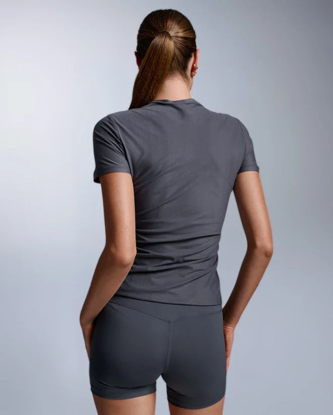 2XU Womens Wonderluxe Fitted Tee