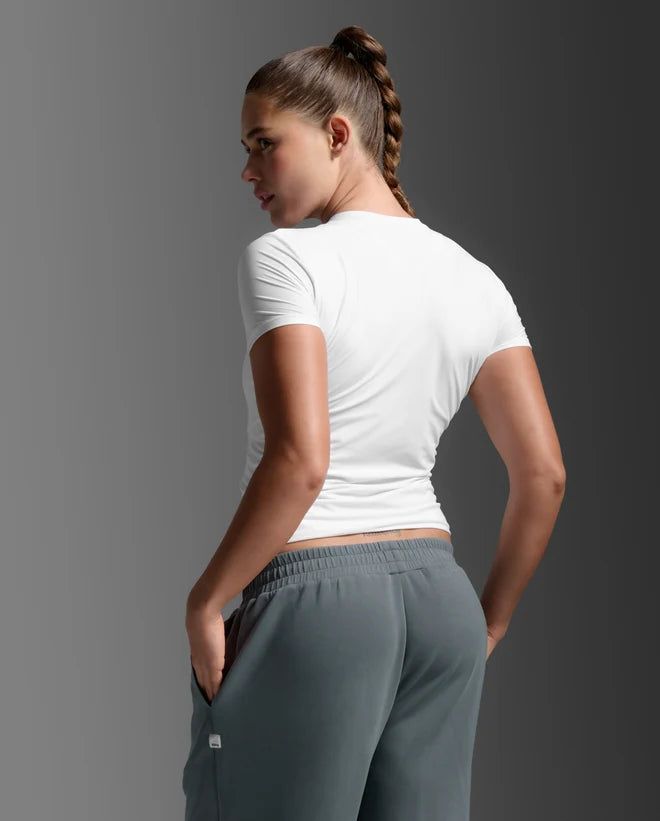 2XU Womens Wonderluxe Fitted Tee