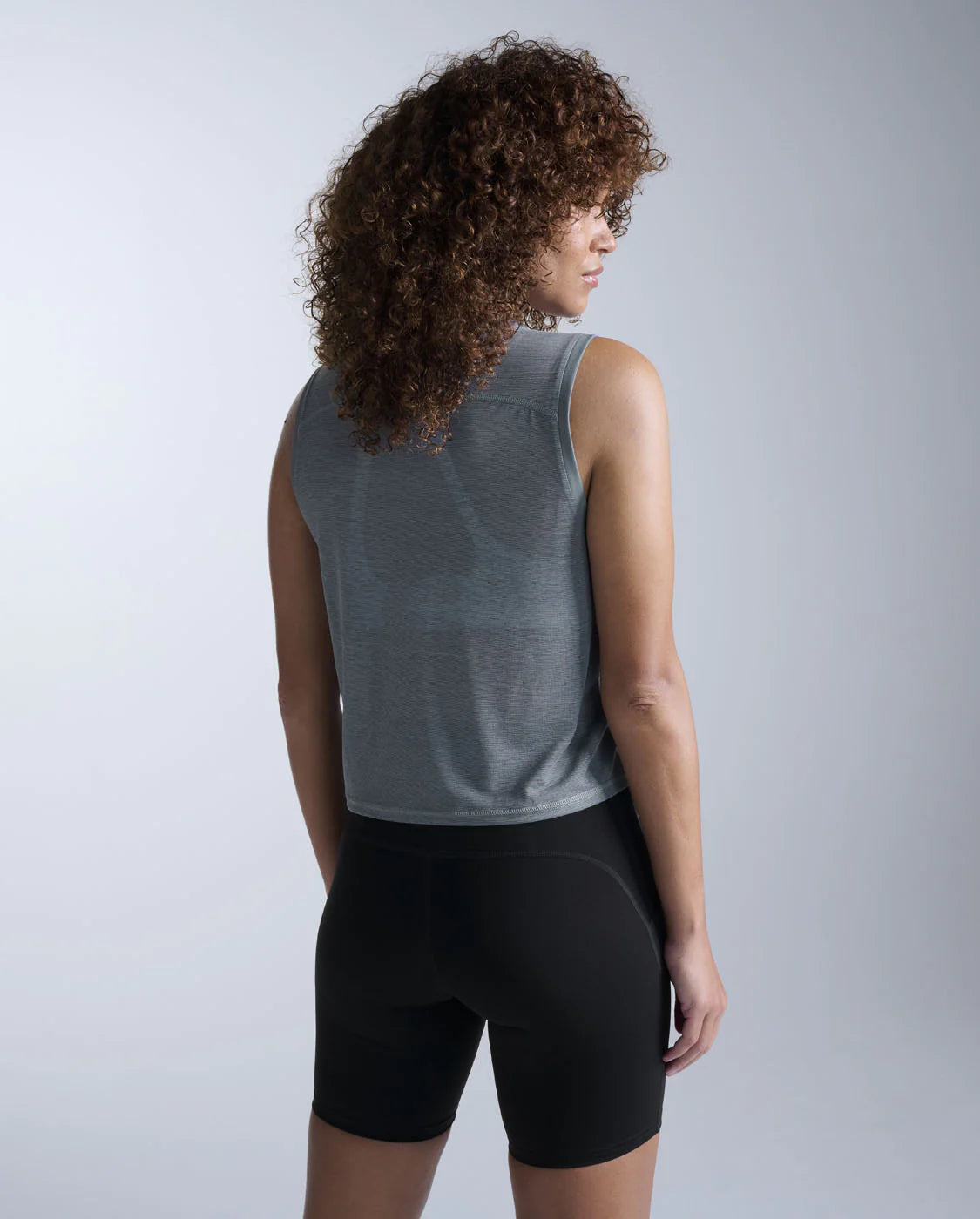 2XU Womens ReLight Crop Tank