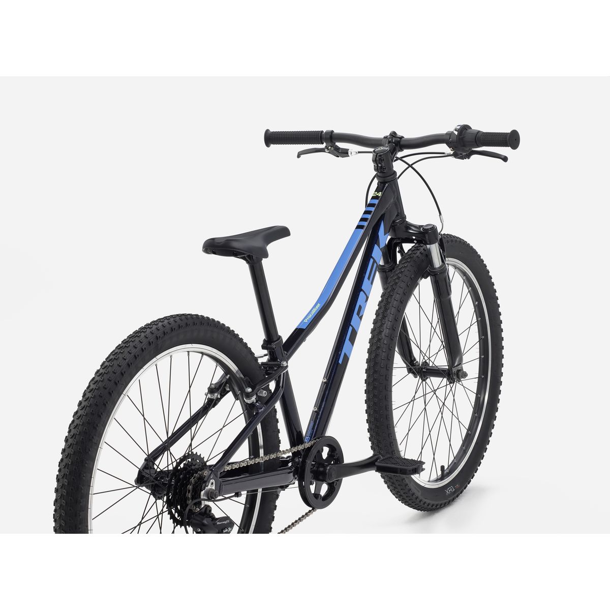 Trek 2027 Kids Precaliber 24 8S Sus Bike