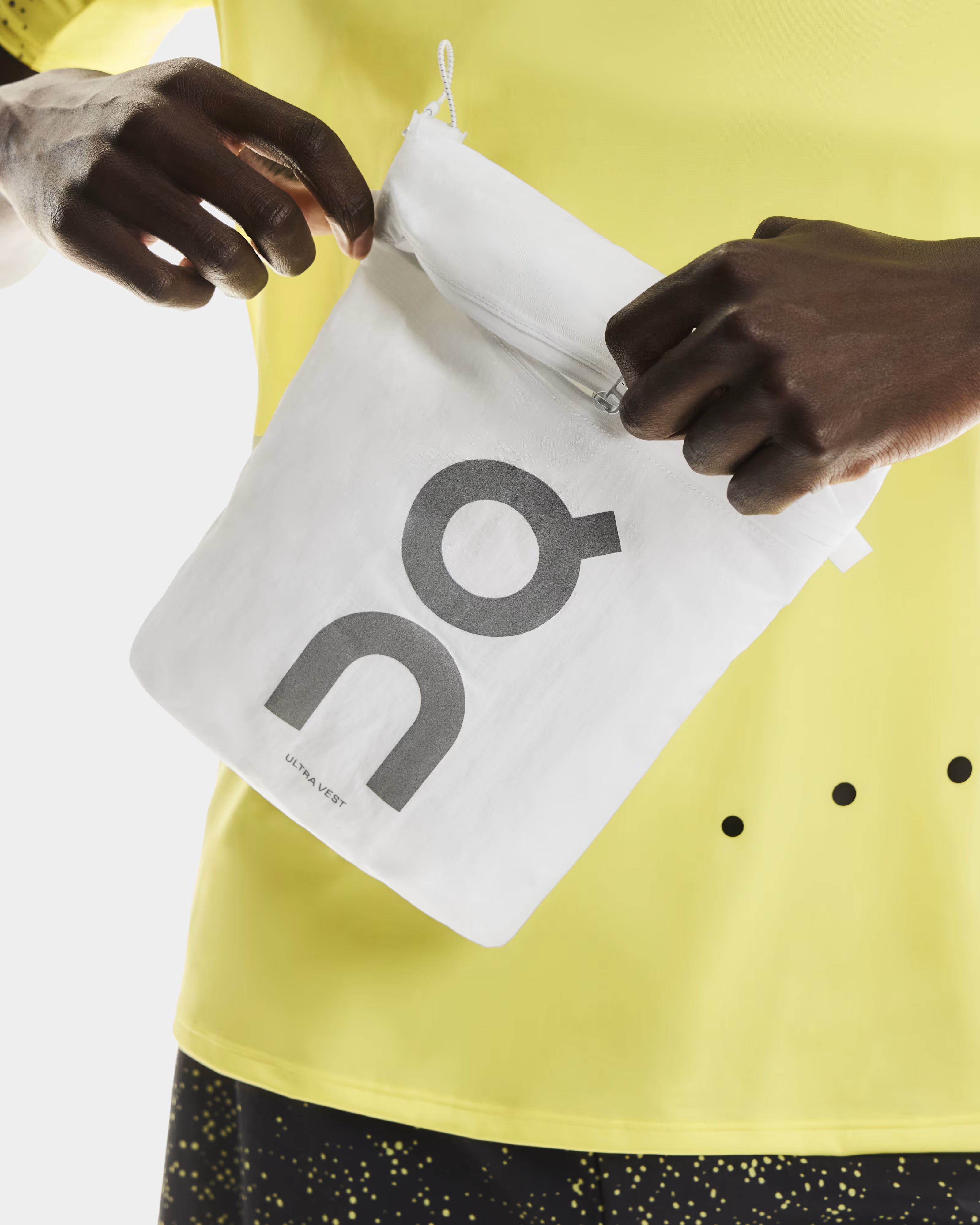 On Running Ultra Vest Pro