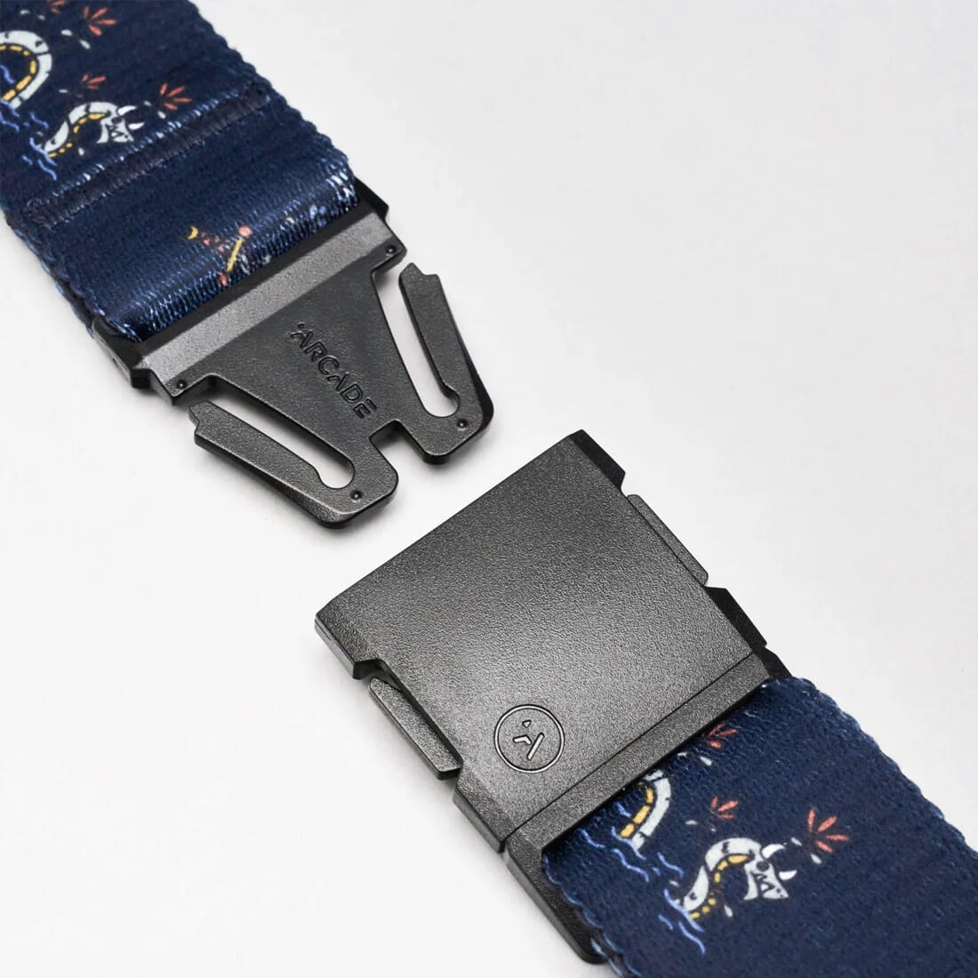 Arcade Eye In The Sky Slim Belt